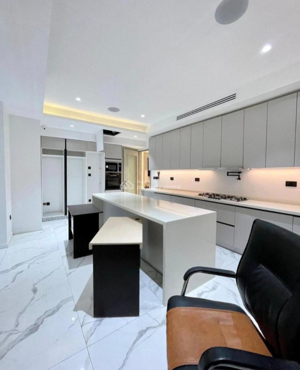 Luxurious Four (4) Bedroom Apartment with 2bq, Off Glover Road, Old Ikoyi, Ikoyi, Lagos, Flat / Apartment for Sale