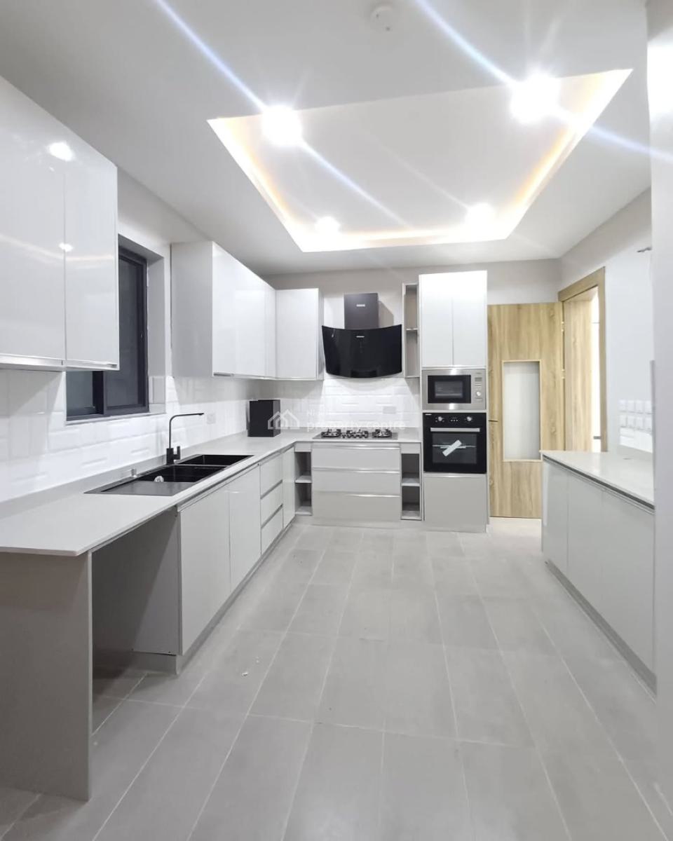 Brand New Serviced 4 Bedroom Maisonette Apartment with Bq and Pool, Off Admiralty, Lekki Phase 1, Lekki, Lagos, Flat / Apartment for Rent