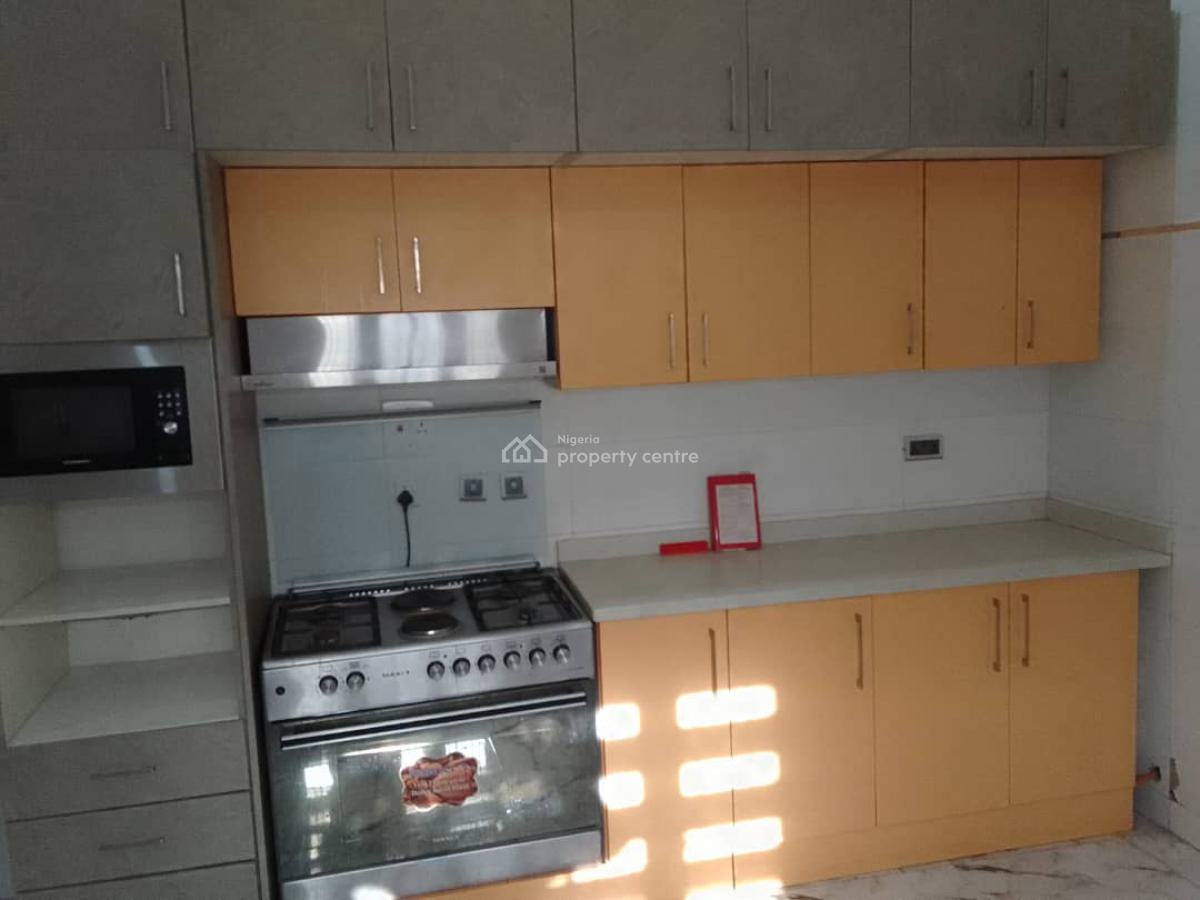 5 Bedroom Fully Detached Duplex with a Bq, Guzape District, Abuja, Detached Duplex for Sale
