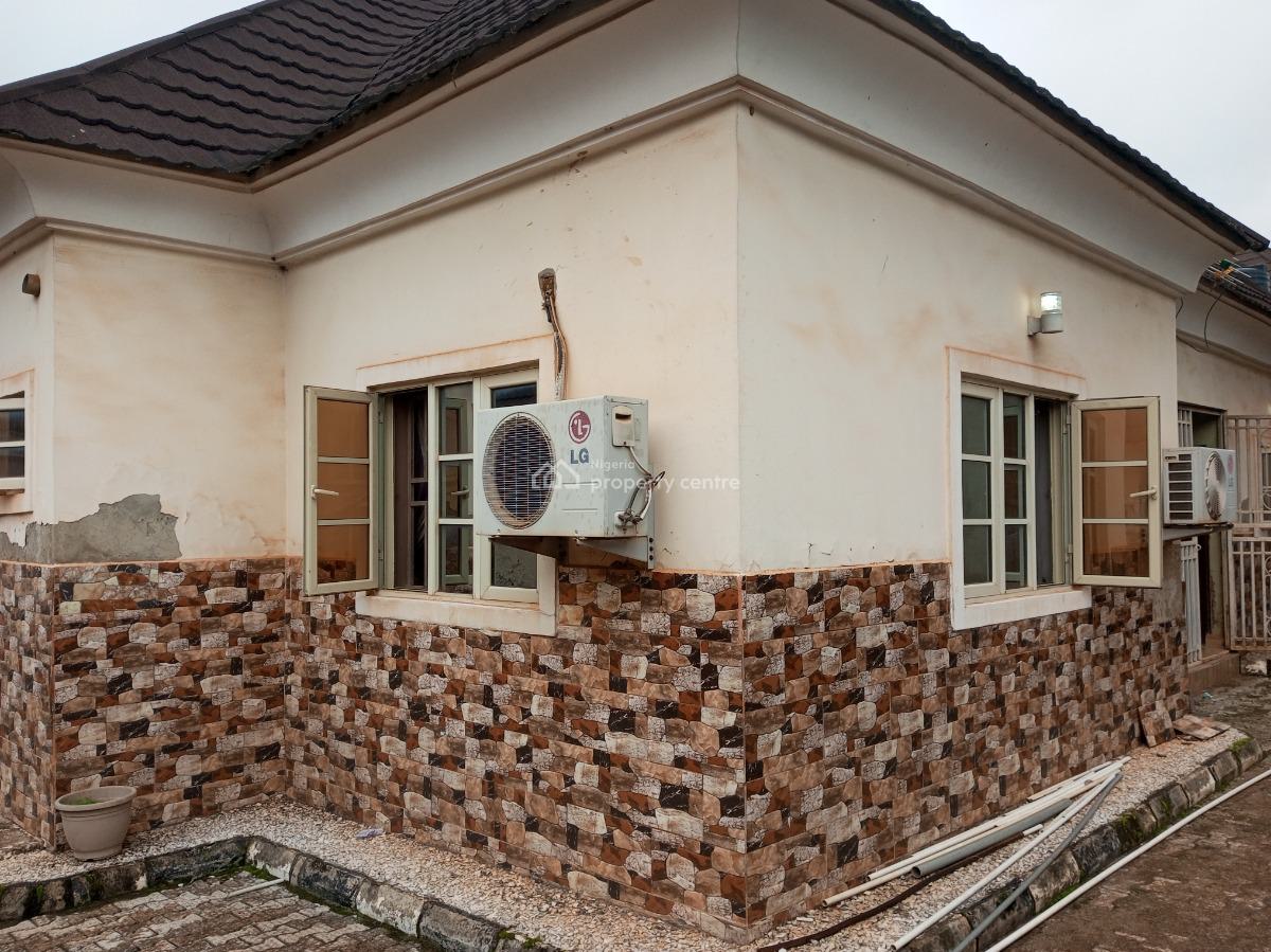 1 Bedroom Flat with 2 Toilets Available for Tenants, 90s Road, Dakwo, Abuja, Mini Flat (room and Parlour) for Rent