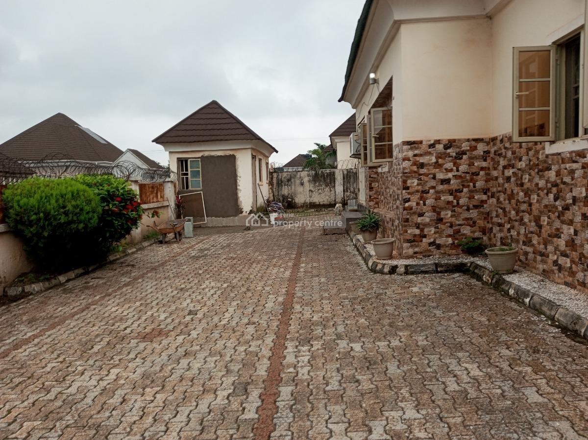 1 Bedroom Flat with 2 Toilets Available for Tenants, 90s Road, Dakwo, Abuja, Mini Flat (room and Parlour) for Rent