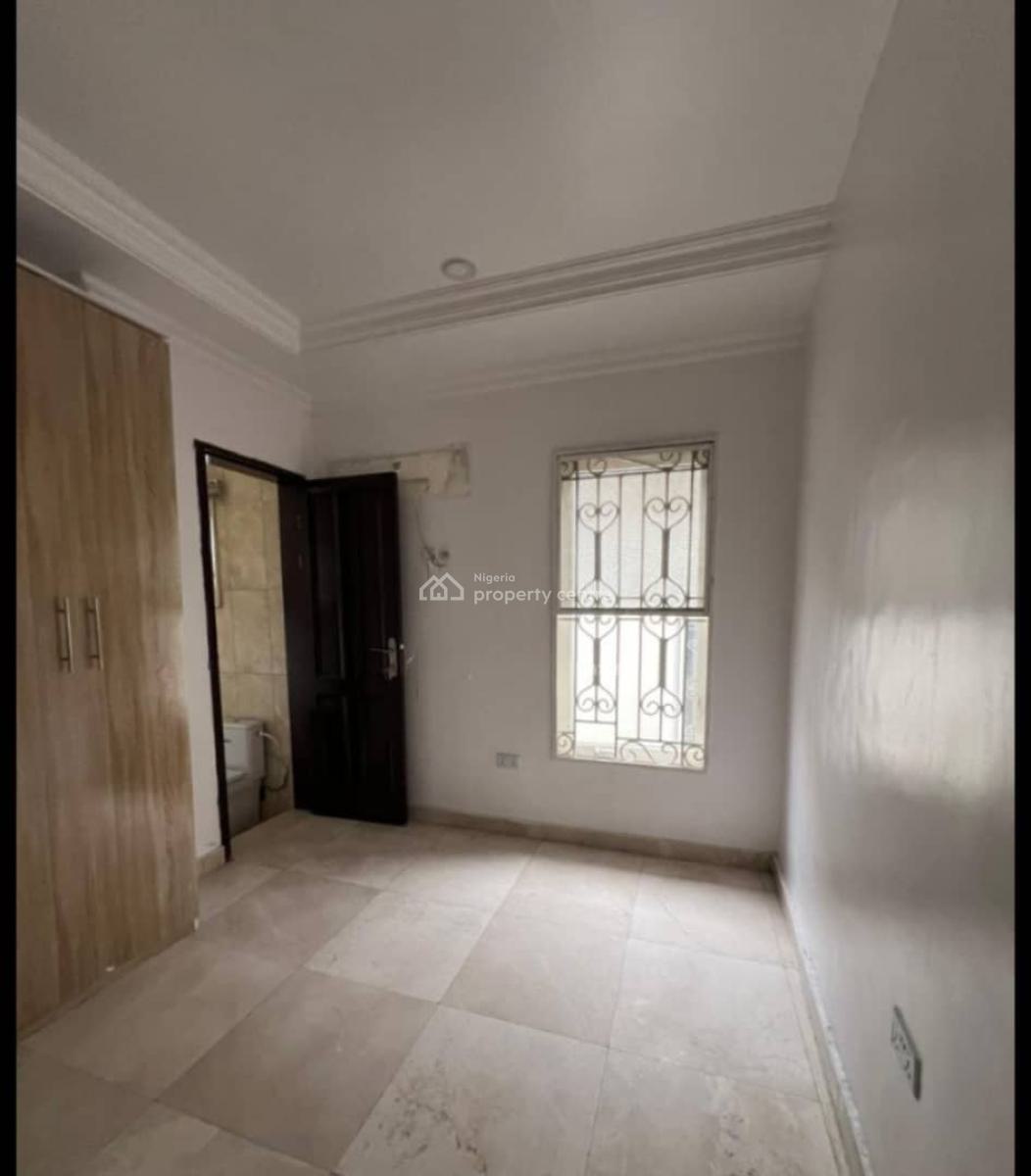 Fully Serviced 3 Bedroom Penthouse Apartment, Lekki Phase 1, Lekki, Lagos, Flat / Apartment for Rent