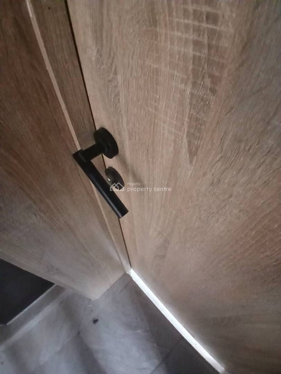 Brand New Spacious 3bedrooms in Lekki Scheme 2 Estate, Ajah, Lagos, Flat / Apartment for Rent