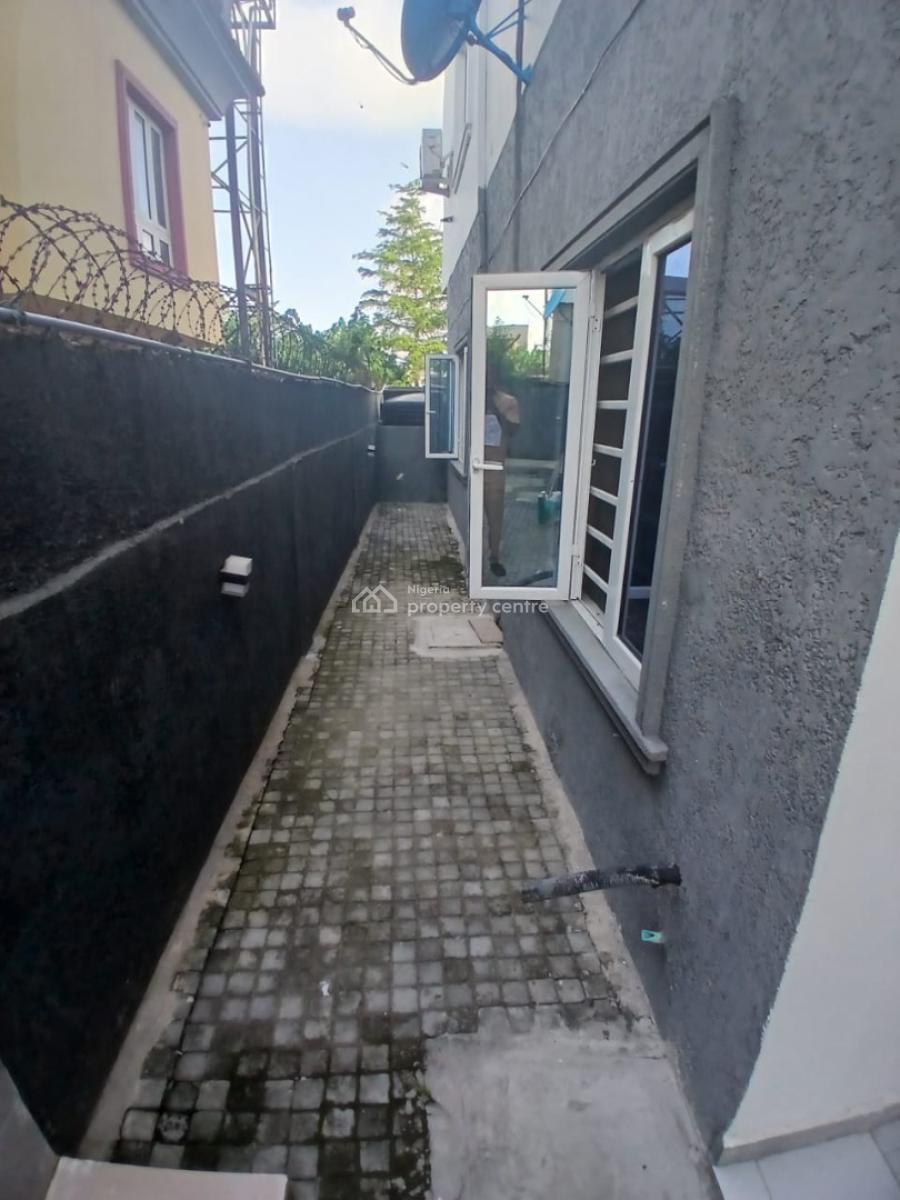 Brand New Spacious 3bedrooms in Lekki Scheme 2 Estate, Ajah, Lagos, Flat / Apartment for Rent