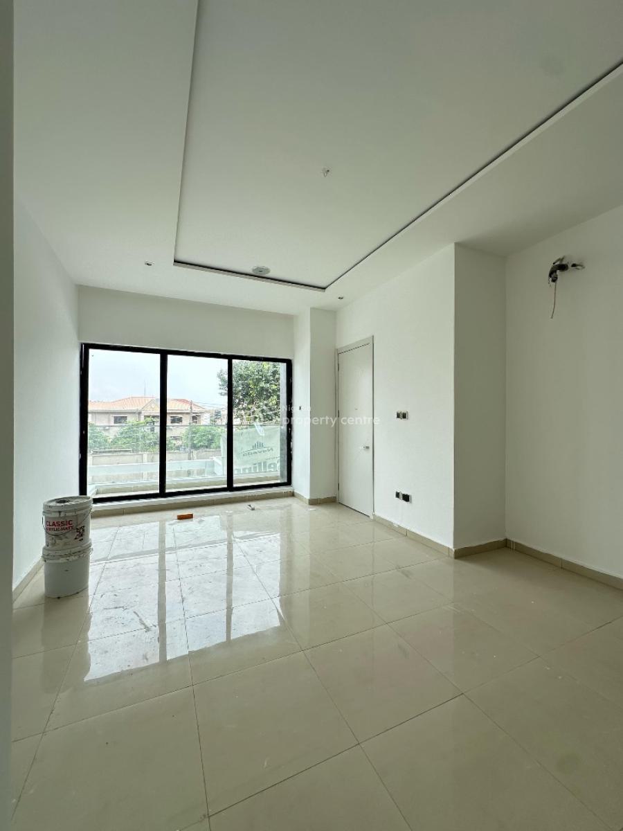 3 Bedroom Apartment, Lekki Phase 1, Lekki, Lagos, Block of Flats for Sale