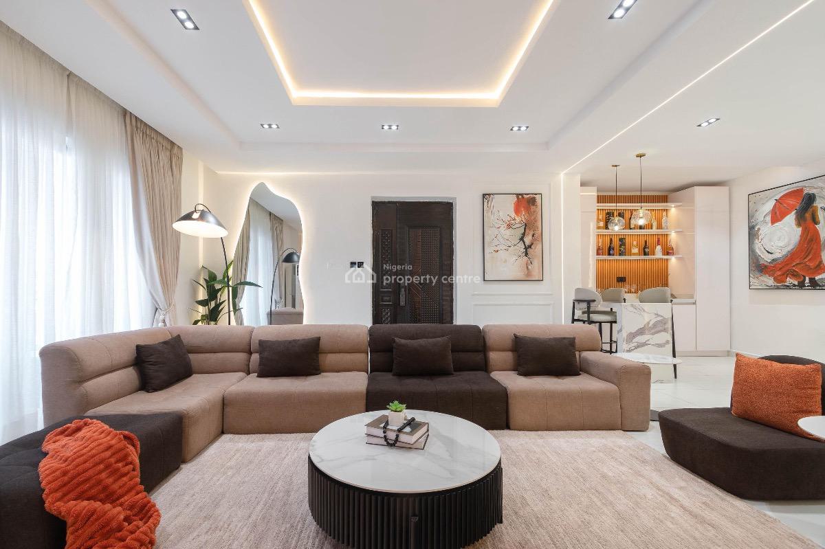 Luxurious 3 Bedrooms Apartment, Lekki Phase 1, Lekki, Lagos, Flat / Apartment Short Let