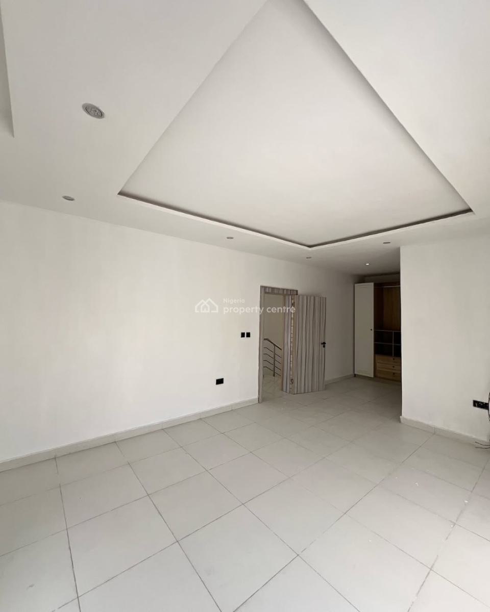 Spacious 5 Bedroom Fully Detached Duplex with Bq, Chevron Drive, Lekki, Lagos, Detached Duplex for Rent
