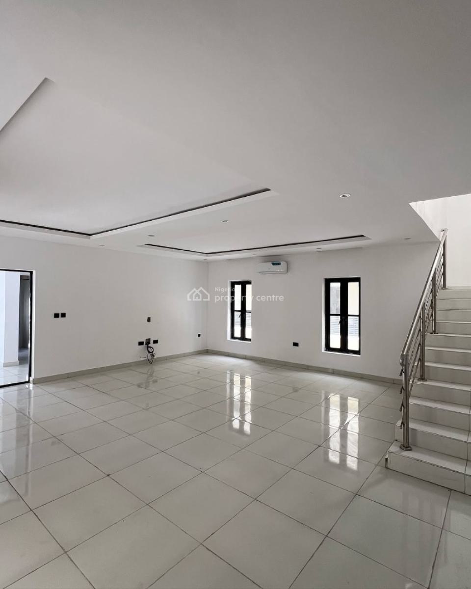 Spacious 5 Bedroom Fully Detached Duplex with Bq, Chevron Drive, Lekki, Lagos, Detached Duplex for Rent