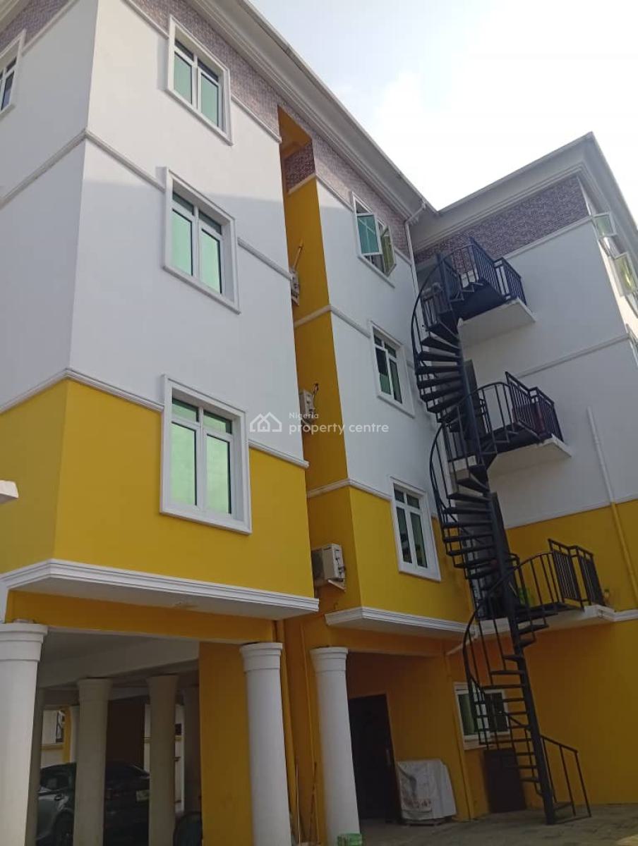 Well Maintained and Spacious 3 Bedroom Apartment with Bq, Spring Bay Estate, Ikate, Lekki, Lagos, Flat / Apartment for Rent