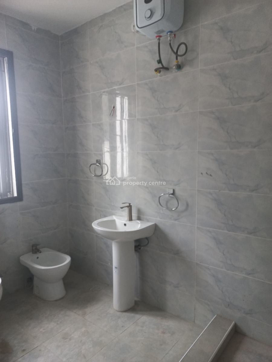 2 Bedroom Flat with Bq, Off Awolowo Road, Falomo, Ikoyi, Lagos, House for Rent