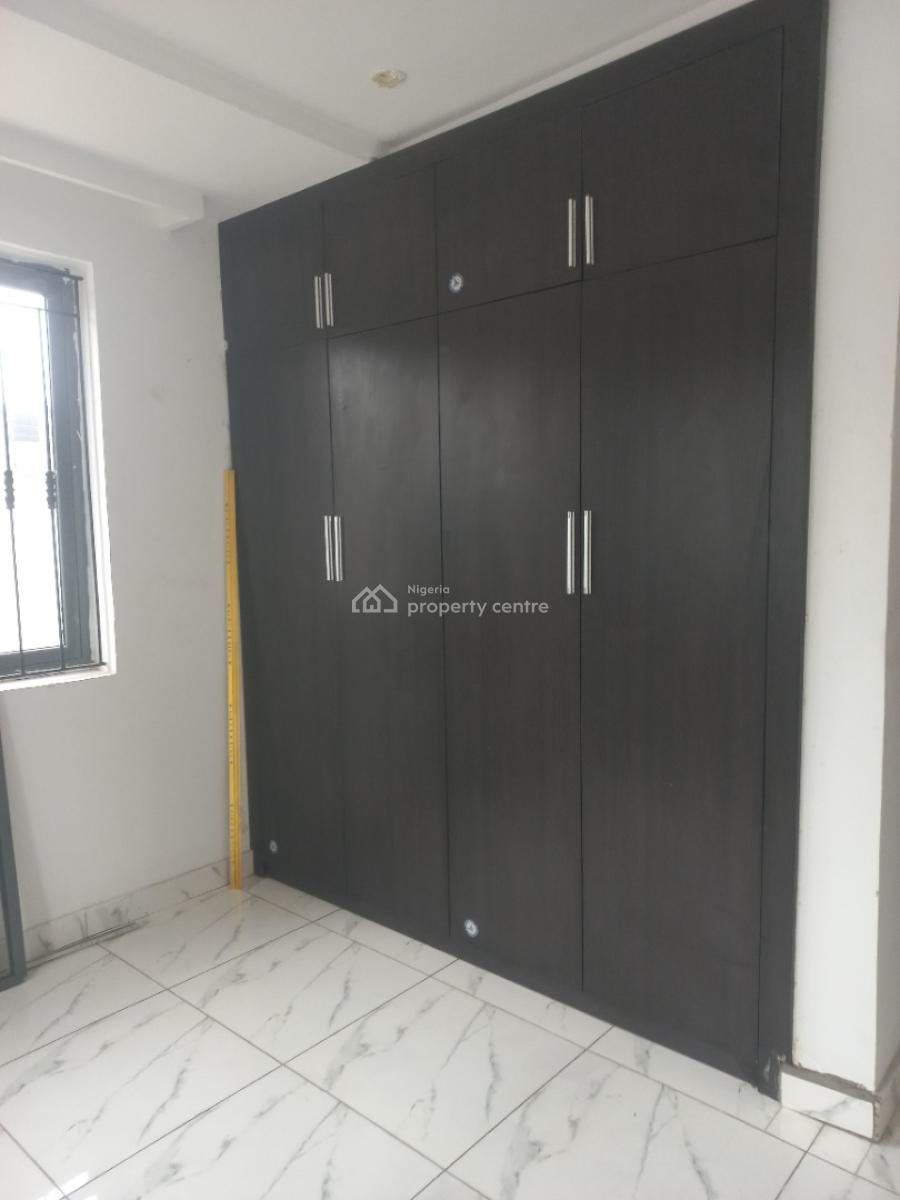 2 Bedroom Flat with Bq, Off Awolowo Road, Falomo, Ikoyi, Lagos, House for Rent