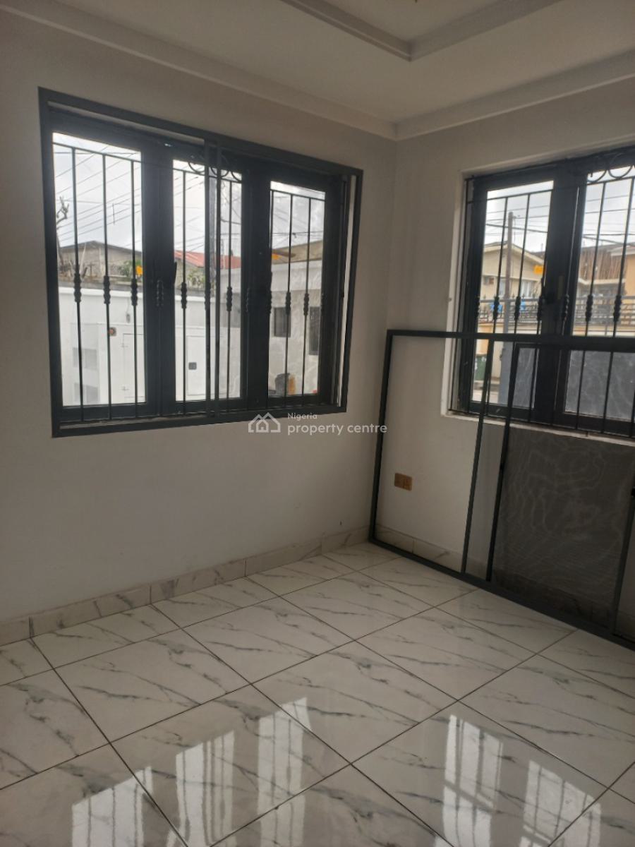2 Bedroom Flat with Bq, Off Awolowo Road, Falomo, Ikoyi, Lagos, House for Rent