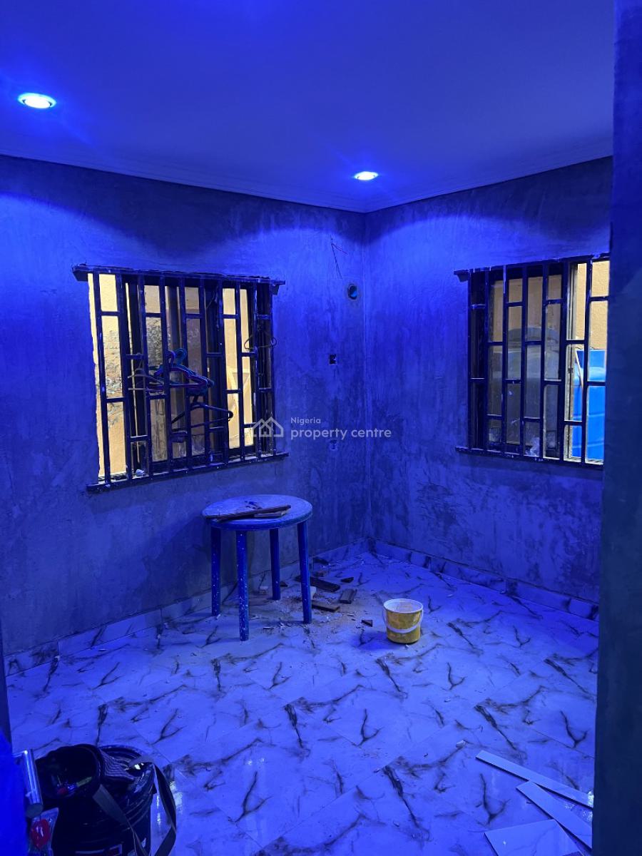 Newly Renovated 2 Bedroom Flat, Adeyemo Akapo, Omole Phase 1, Ikeja, Lagos, Flat / Apartment for Rent