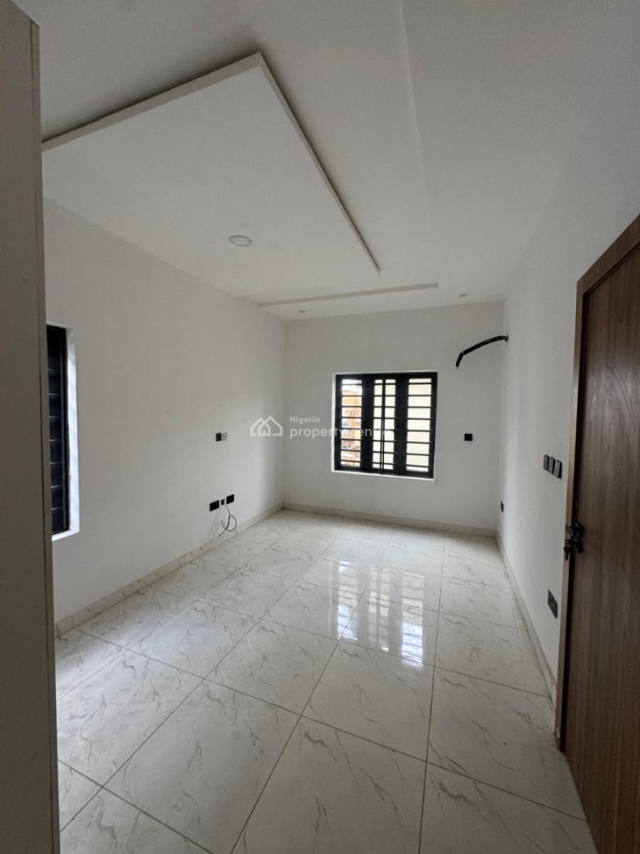 Luxury 2-bedroom Apartment Suitable for /airbnb, Lekki Phase 1, Lekki, Lagos, Block of Flats for Sale