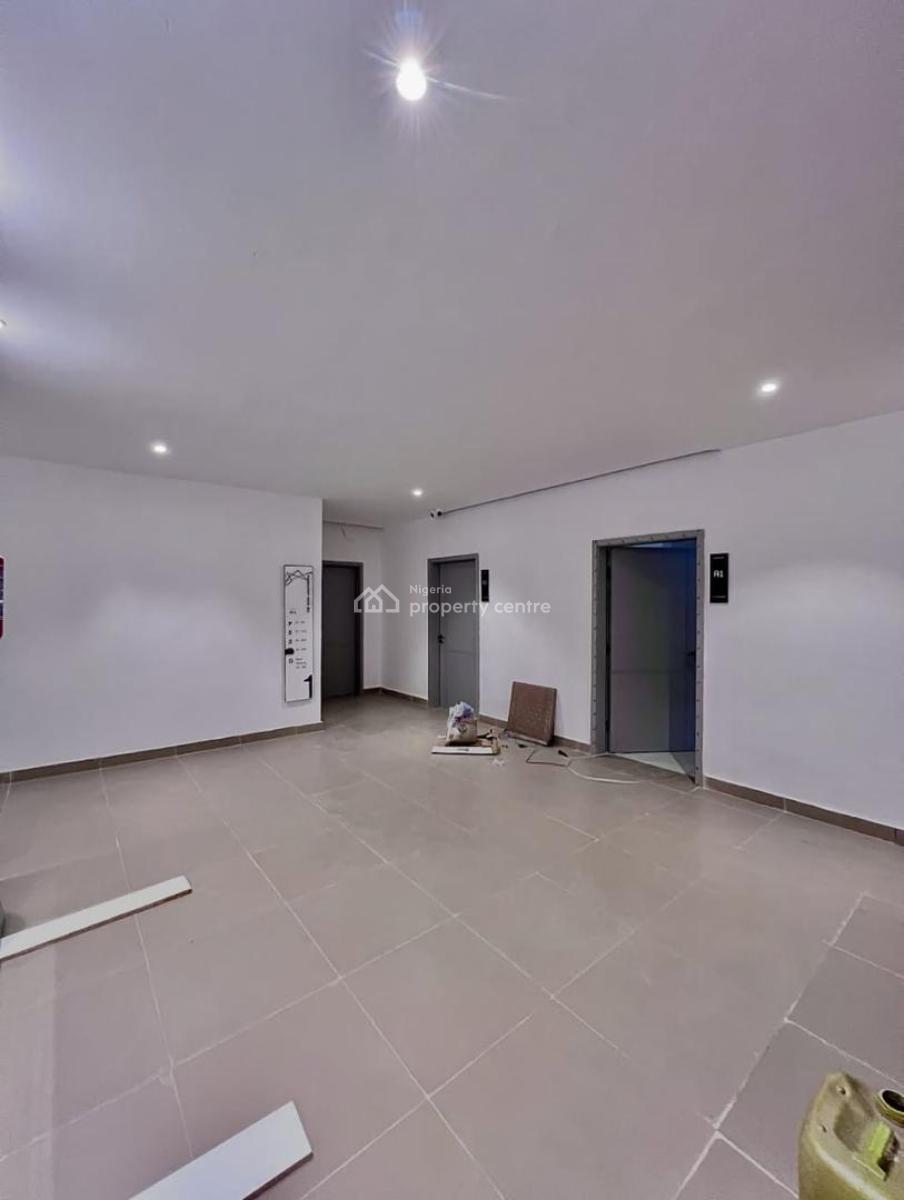 Luxurious Fully Serviced 2 Bedroom Apartment, Lekki Phase 1, Lekki, Lagos, Block of Flats for Sale