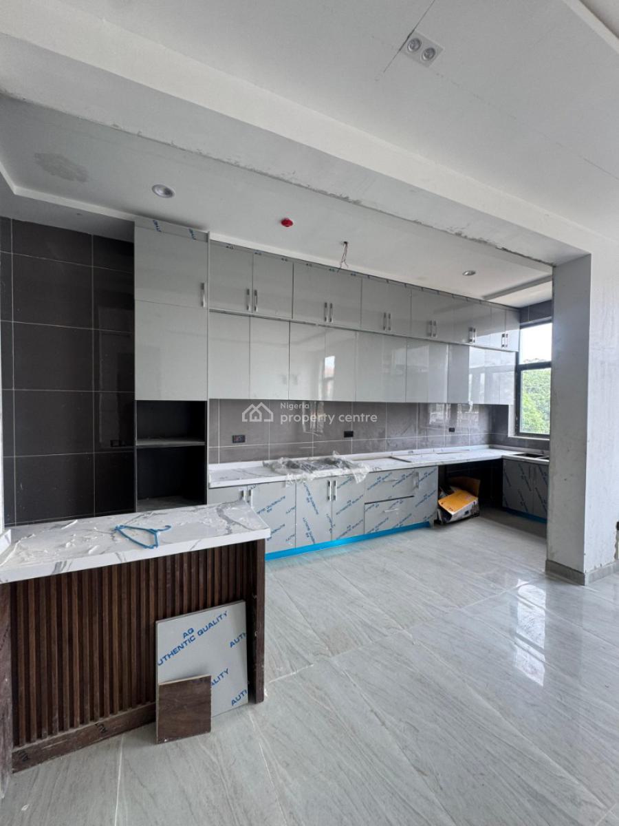 Luxury,  2-bedroom Apartment with Swimming Pool, Elevator,equipped Gym, Lekki Phase 1, Lekki, Lagos, Flat / Apartment for Sale
