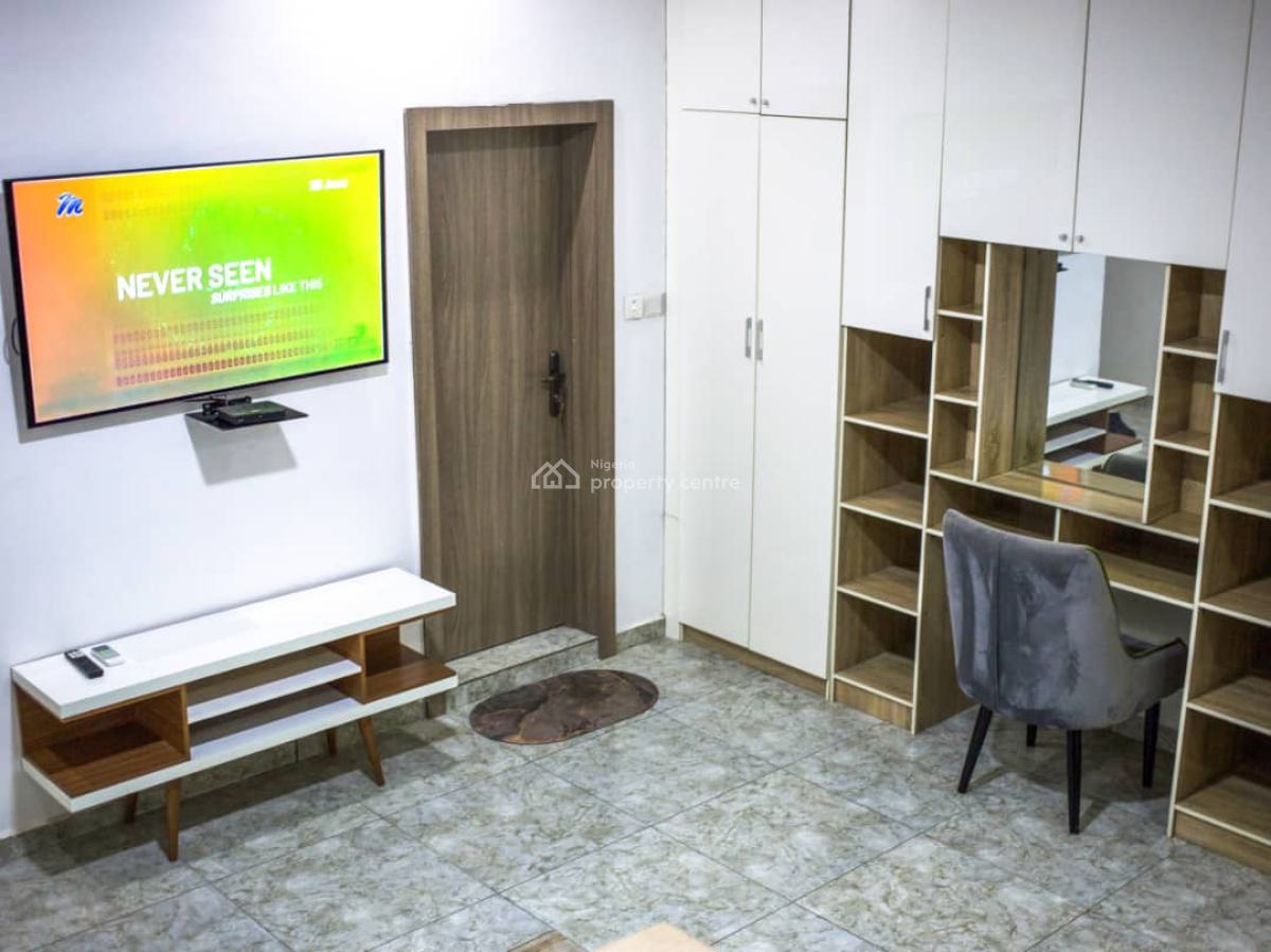 Fully Furnished 2-bedroom Penthouse, 2nd Tollgate, Lekki Phase 2, Lekki, Lagos, House for Sale