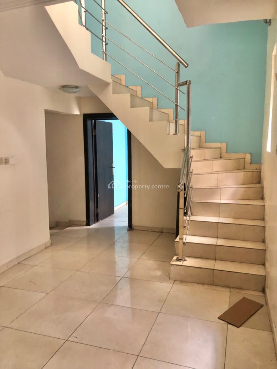 Well Maintained 3 Bedroom Terrace Duplex with Bq, Osapa, Lekki, Lagos, Terraced Duplex for Rent