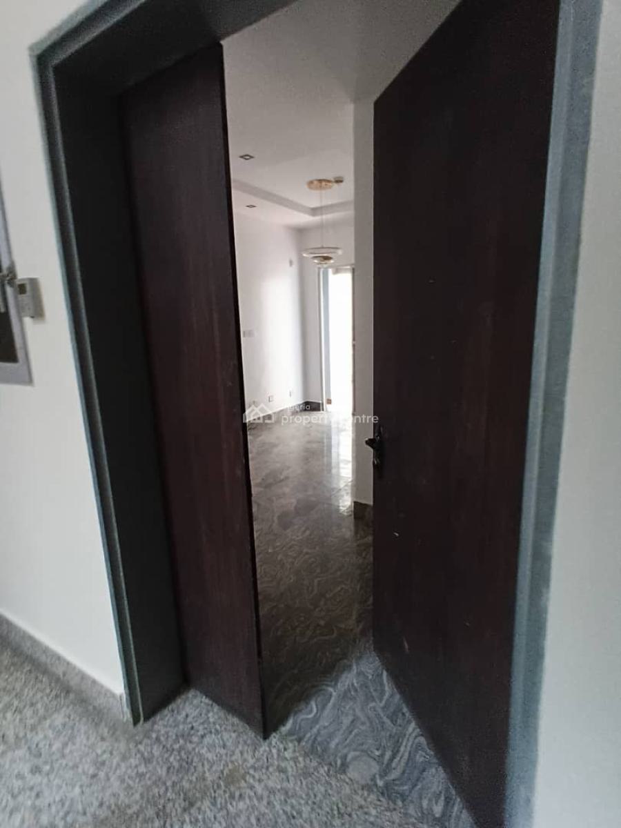 Luxury 2 Bedroom Apartment, Lekki Phase 1, Lekki, Lagos, Flat / Apartment for Rent