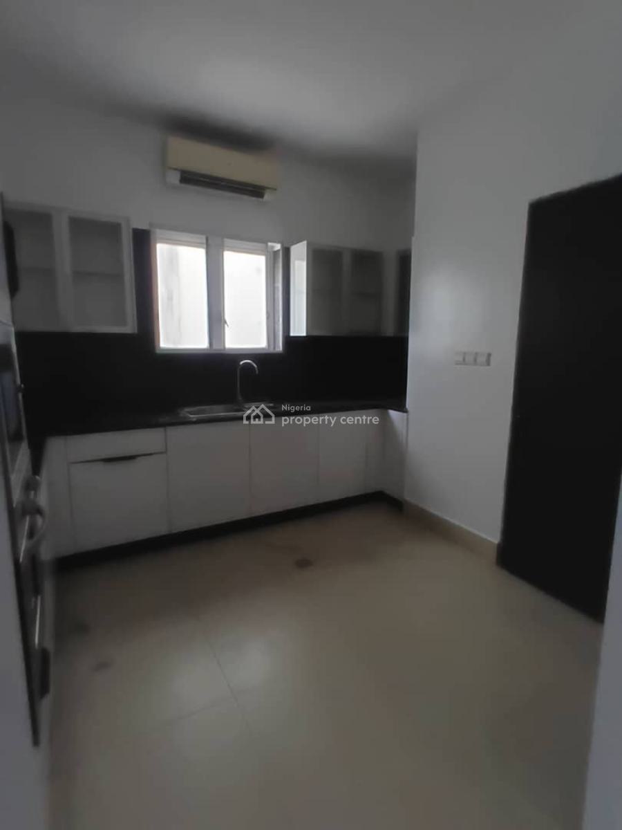 Luxury 2 Bedroom Apartment, Lekki Phase 1, Lekki, Lagos, Flat / Apartment for Rent