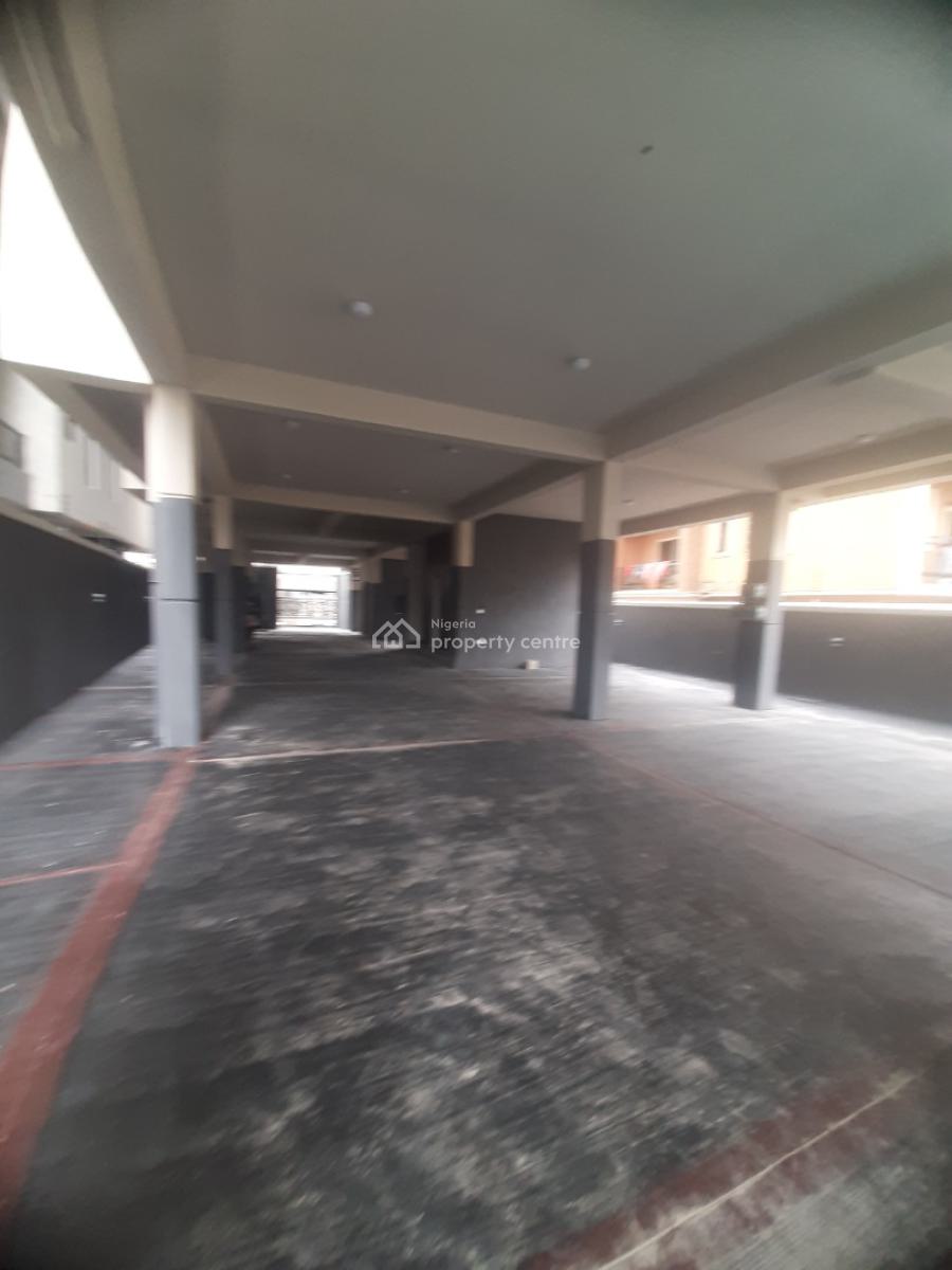Newly Built and Serviced with 24/7 Power Supply 2 Bedroom En-suite Flat, Lekki Phase 1, Lekki, Lagos, Flat / Apartment for Sale