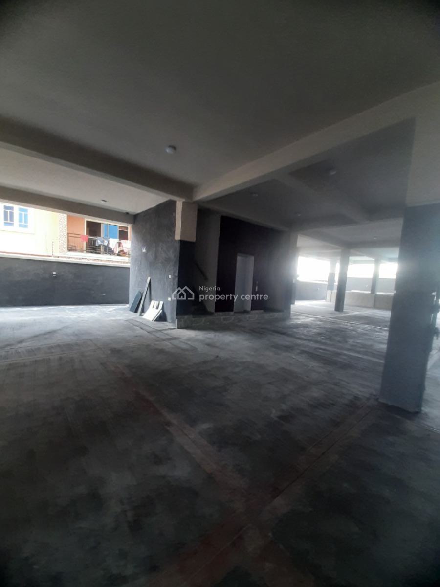 Newly Built and Serviced with 24/7 Power Supply 3 Bedroom En-suite Flat, Lekki Phase 1, Lekki, Lagos, Flat / Apartment for Sale