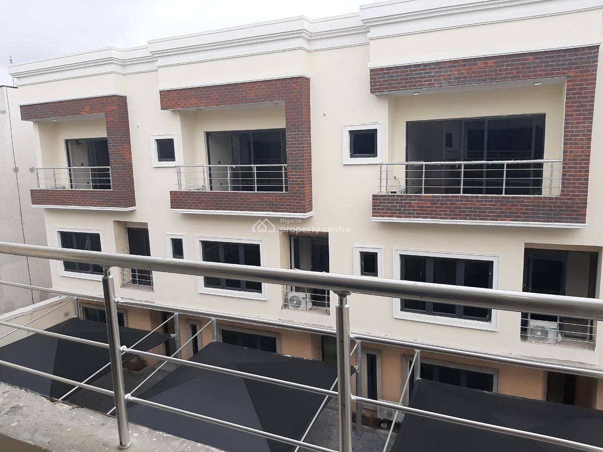 Renovated and Serviced with 24/7 Power Supply 4 Bedroom En-suite Townh, Lekki Phase 1, Lekki, Lagos, Terraced Duplex for Rent