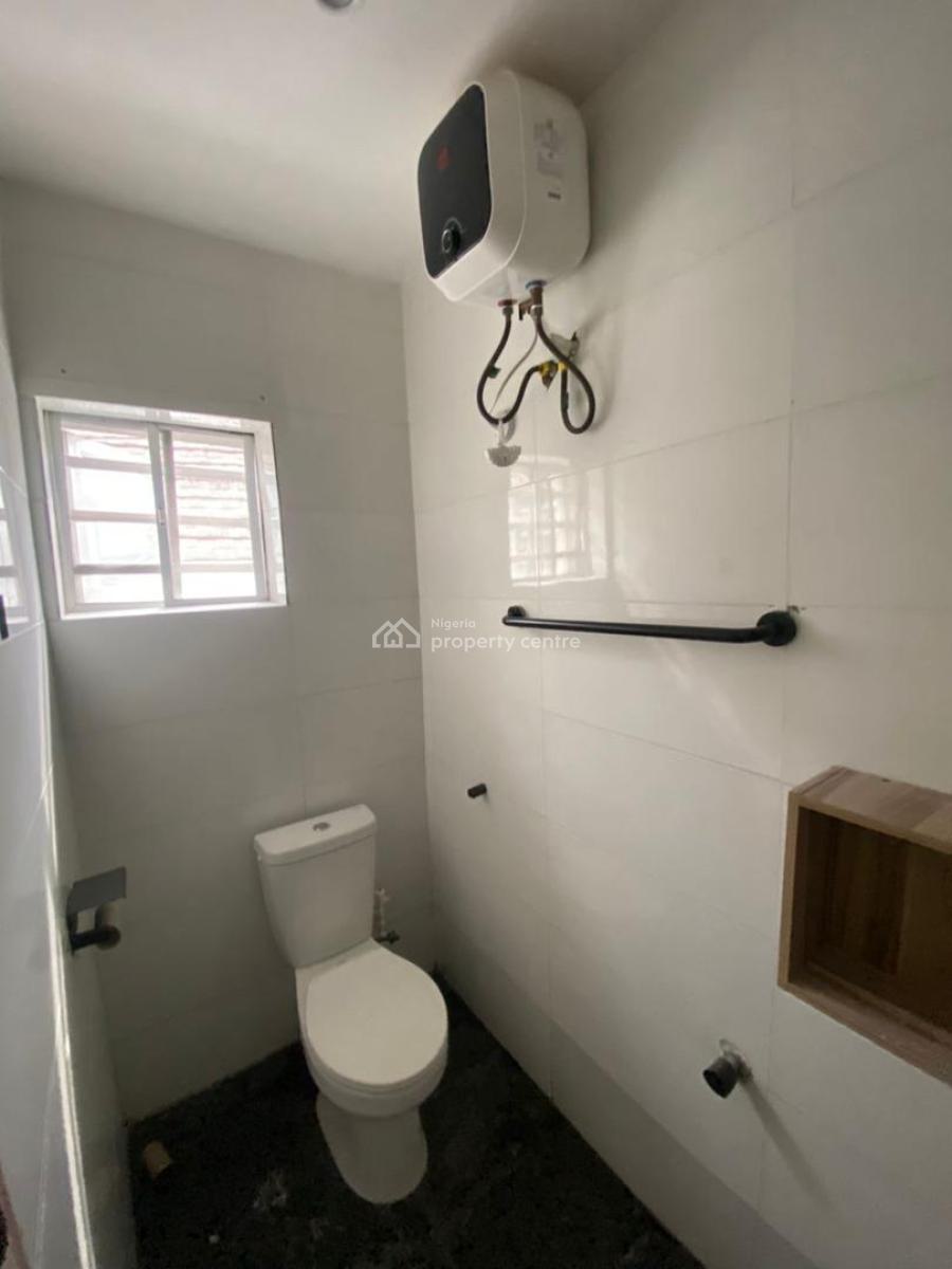 2 Bedroom All Ensuite, Lekki Phase 1, Lekki, Lagos, Flat / Apartment for Rent