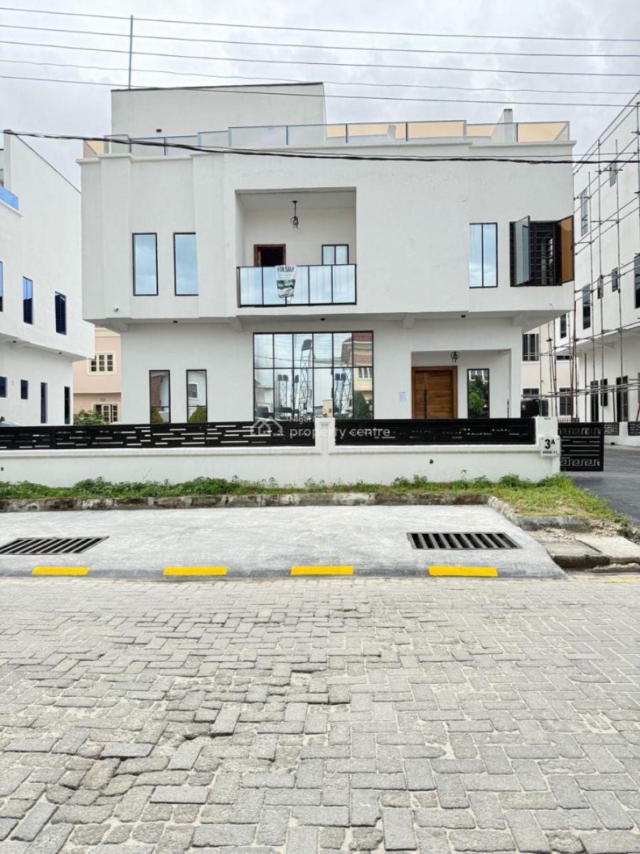Exquisitely 5 Bedroom Detached with Rooftop & Bq in a Secured Location, Osapa, Lekki, Lagos, Detached Duplex for Sale
