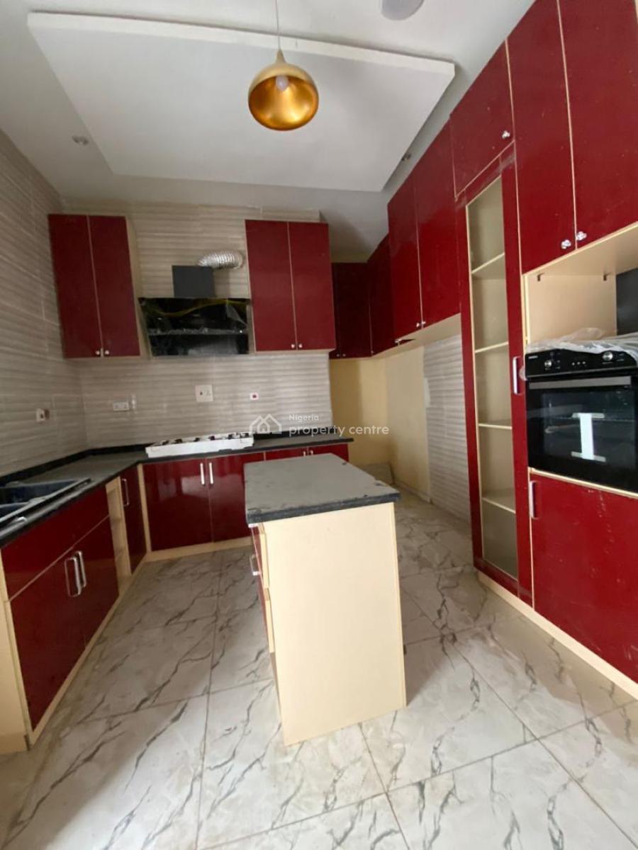 Luxuriousfully Detached with Bq 4 Bedroom Self Compound Can Park 4 Car, Orchid Road Lekki Before Road Before Round About, Lekki, Lagos, Detached Duplex for Sale