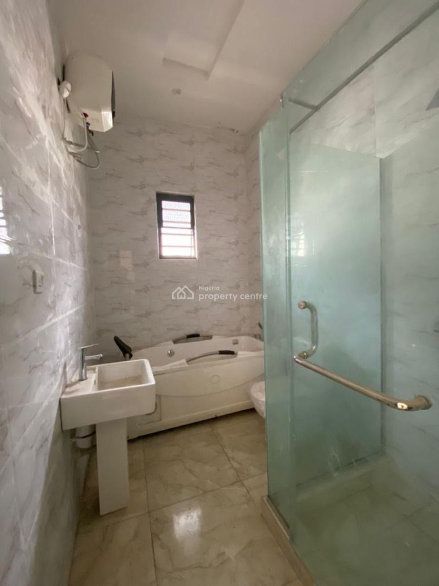 Luxuriousfully Detached with Bq 4 Bedroom Self Compound Can Park 4 Car, Orchid Road Lekki Before Road Before Round About, Lekki, Lagos, Detached Duplex for Sale
