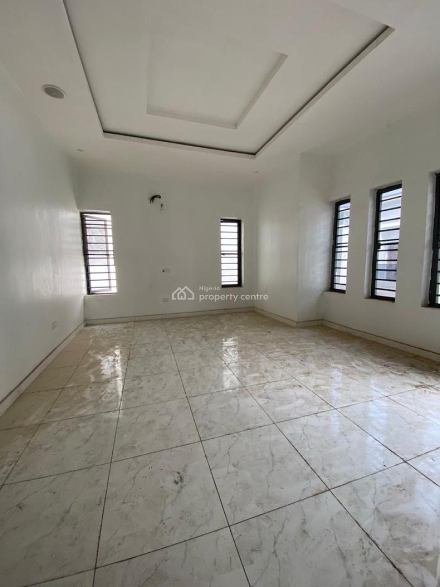 Luxuriousfully Detached with Bq 4 Bedroom Self Compound Can Park 4 Car, Orchid Road Lekki Before Road Before Round About, Lekki, Lagos, Detached Duplex for Sale