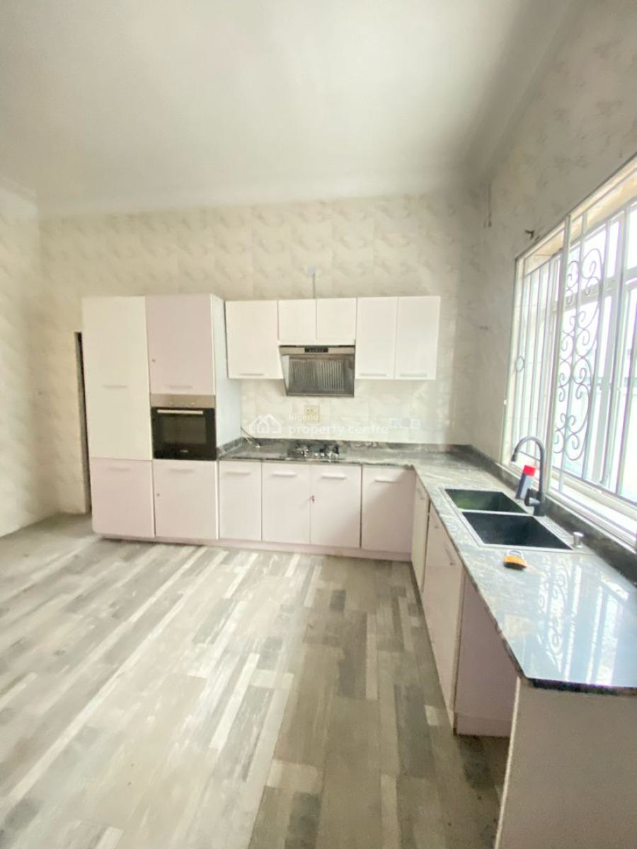 Spacious 5 Bedroom Detached Duplex with Bq and Self Compound, Chevron, Lekki, Lagos, Detached Duplex for Rent