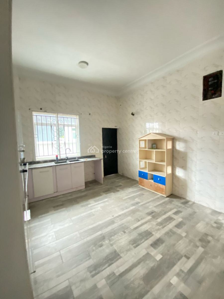 Spacious 5 Bedroom Detached Duplex with Bq and Self Compound, Chevron, Lekki, Lagos, Detached Duplex for Rent