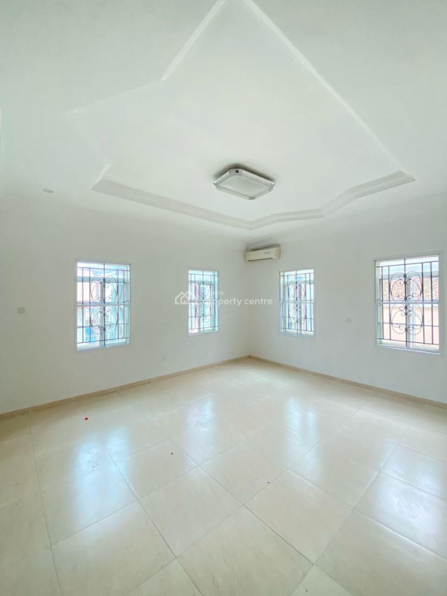 Spacious 5 Bedroom Detached Duplex with Bq and Self Compound, Chevron, Lekki, Lagos, Detached Duplex for Rent