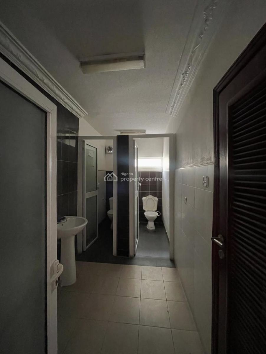 Commercial Duplex at Lekki 1 Lease, Lekki Phase 1, Lekki Phase 1, Lekki, Lagos, Detached Duplex for Rent