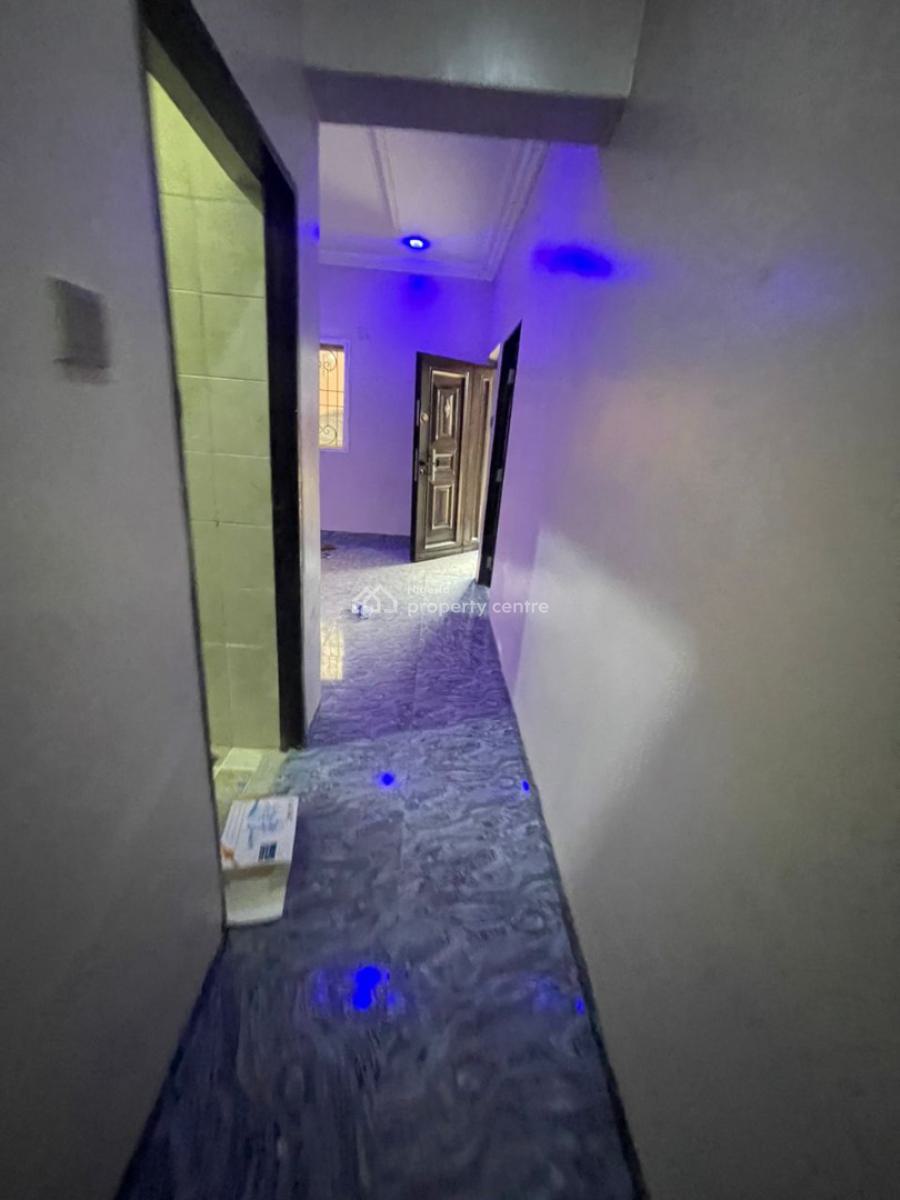 Beautiful 2 Bedroom Bungalow with Two Self Contain Bq Inside Estate, Dawaki, Gwarinpa, Abuja, Detached Bungalow for Sale