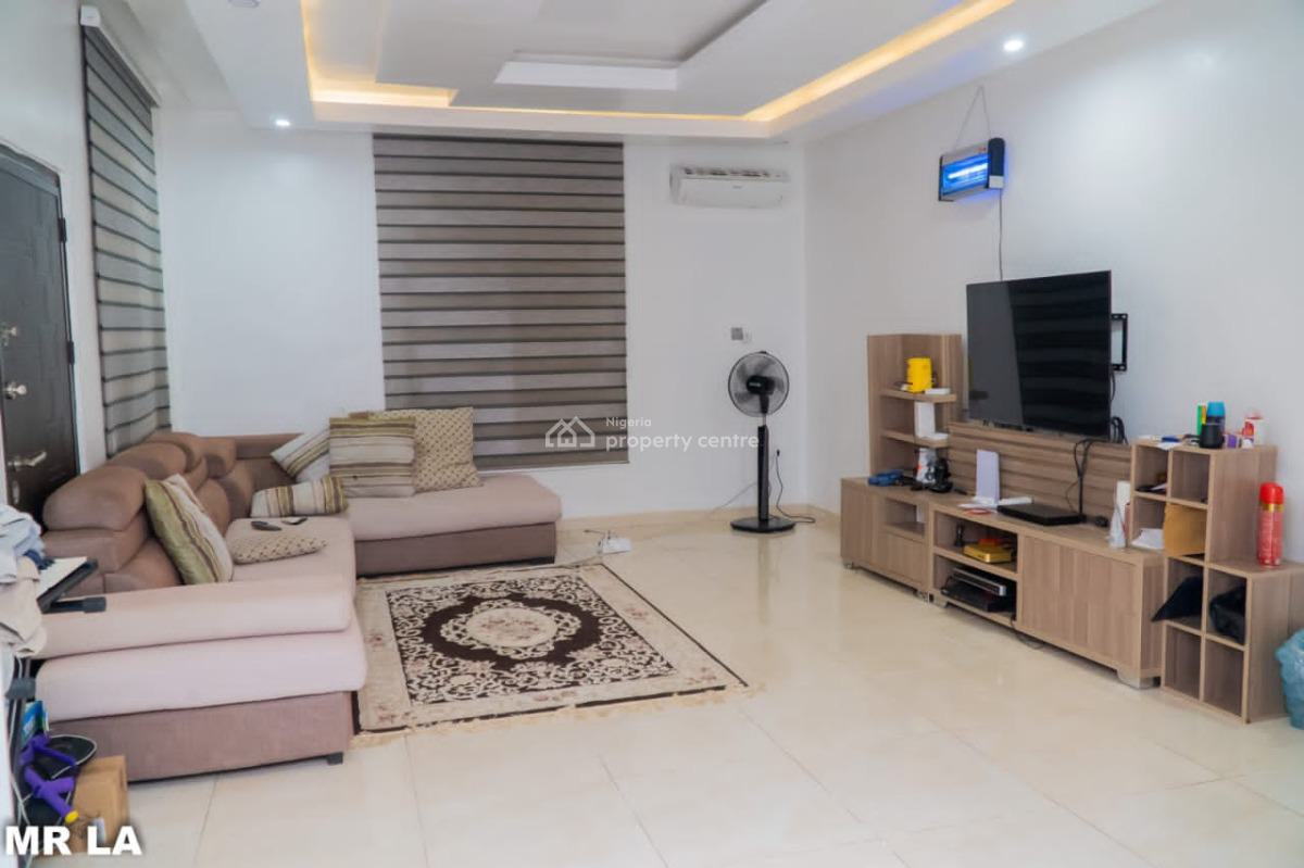 Beautiful 2 Bedroom Bungalow with Two Self Contain Bq Inside Estate, Dawaki, Gwarinpa, Abuja, Detached Bungalow for Sale