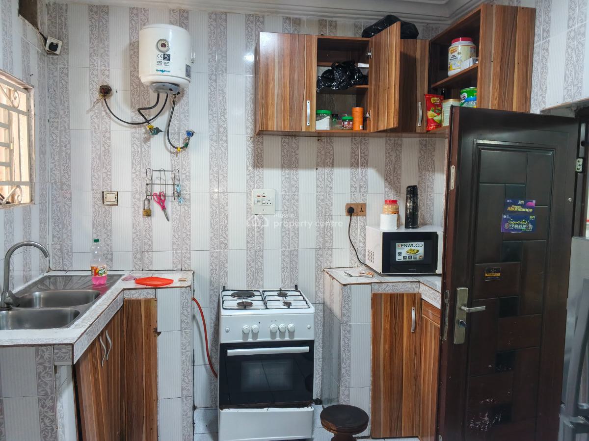 Beautiful 2 Bedroom Bungalow with Two Self Contain Bq Inside Estate, Dawaki, Gwarinpa, Abuja, Detached Bungalow for Sale