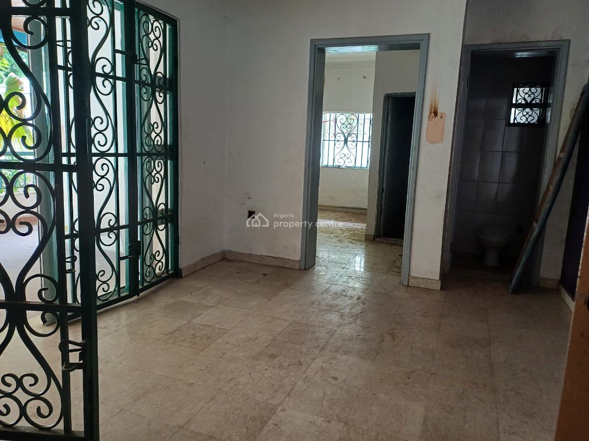 Spacious 9 Bedroom Detached Duplex with 2 Rooms Bq, Wuse 2, Abuja, Detached Duplex for Rent