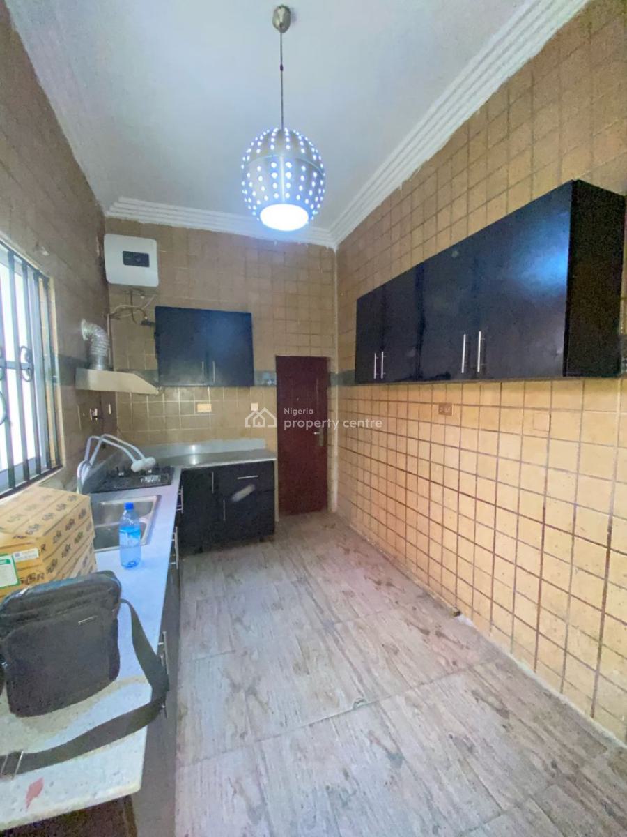 Spacious 5 Bedroom Detached Duplex with Bq and Self Compound, Chevron Lekki Lagos, Lekki, Lagos, Detached Duplex for Rent