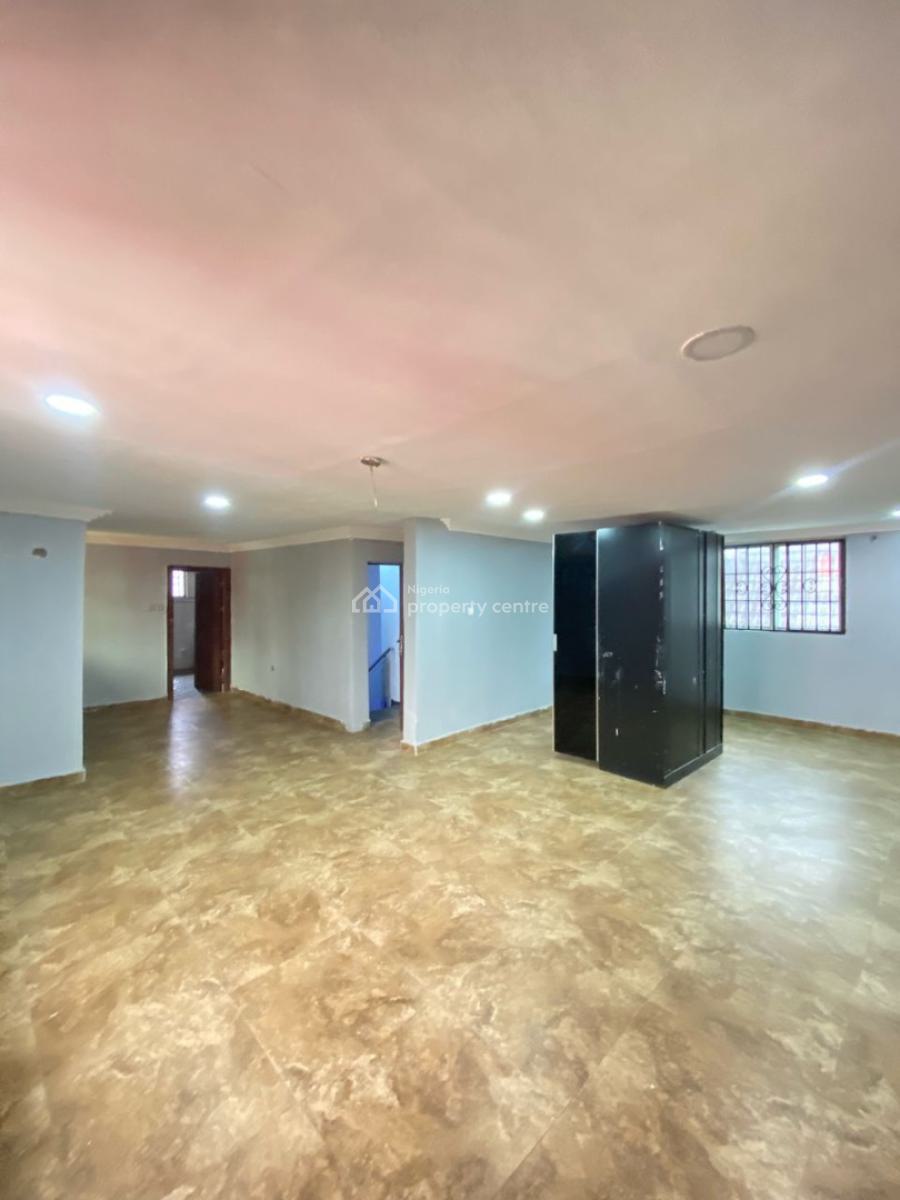 Spacious 5 Bedroom Detached Duplex with Bq and Self Compound, Chevron Lekki Lagos, Lekki, Lagos, Detached Duplex for Rent