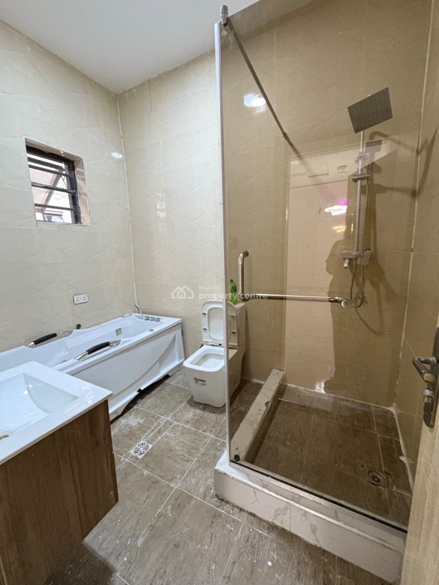 Master Room Shared Apartment, Ikota Gra, Ikota, Lekki, Lagos, House for Rent