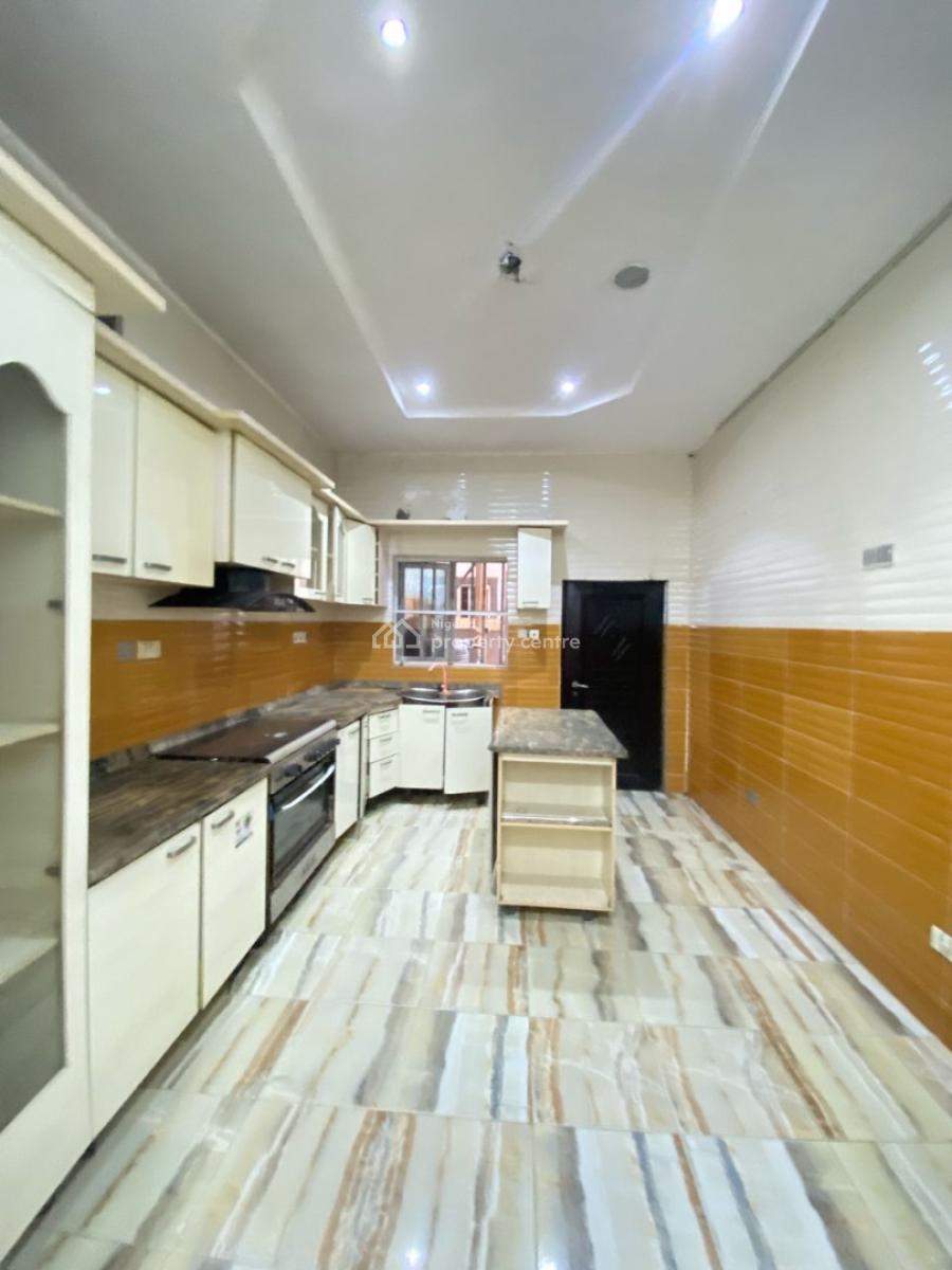 Lovely 4 Semi Detached Duplex with Bq and Self Compound, Chevron, Lekki, Lagos, Semi-detached Duplex for Rent