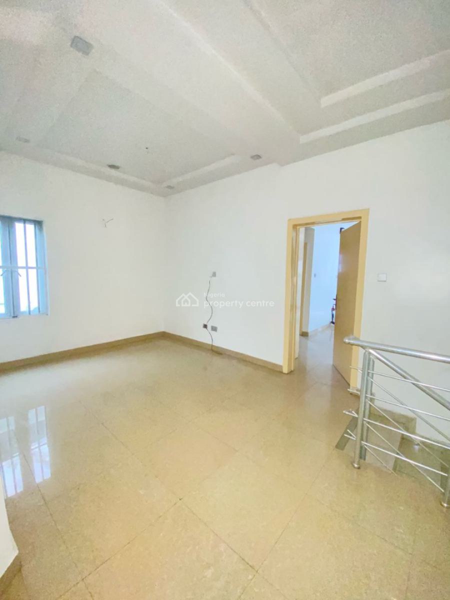 Lovely 4 Semi Detached Duplex with Bq and Self Compound, Chevron, Lekki, Lagos, Semi-detached Duplex for Rent