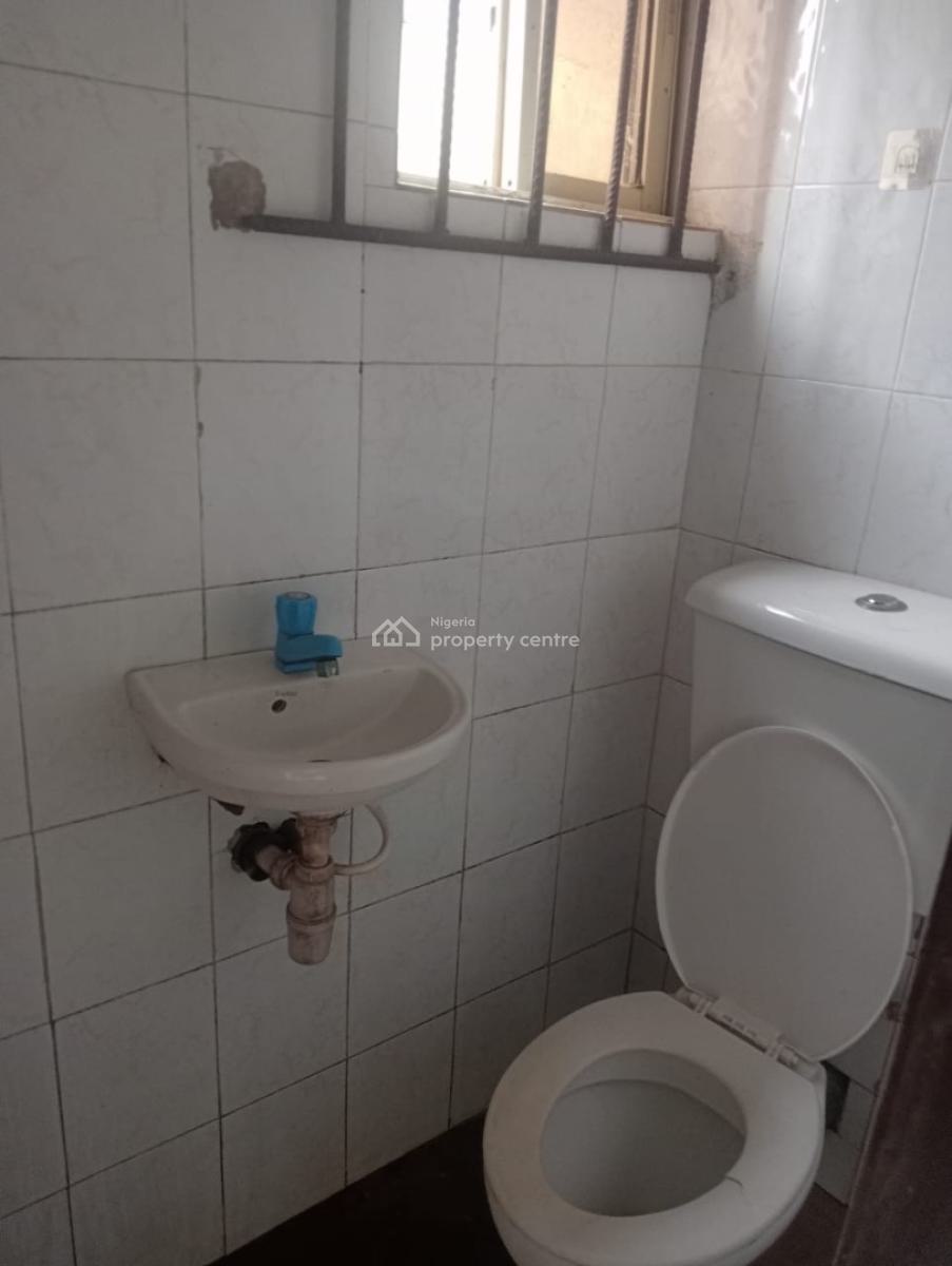 a Mini Flat, Gra Phase 1, Magodo, Lagos, Detached Bungalow for Rent