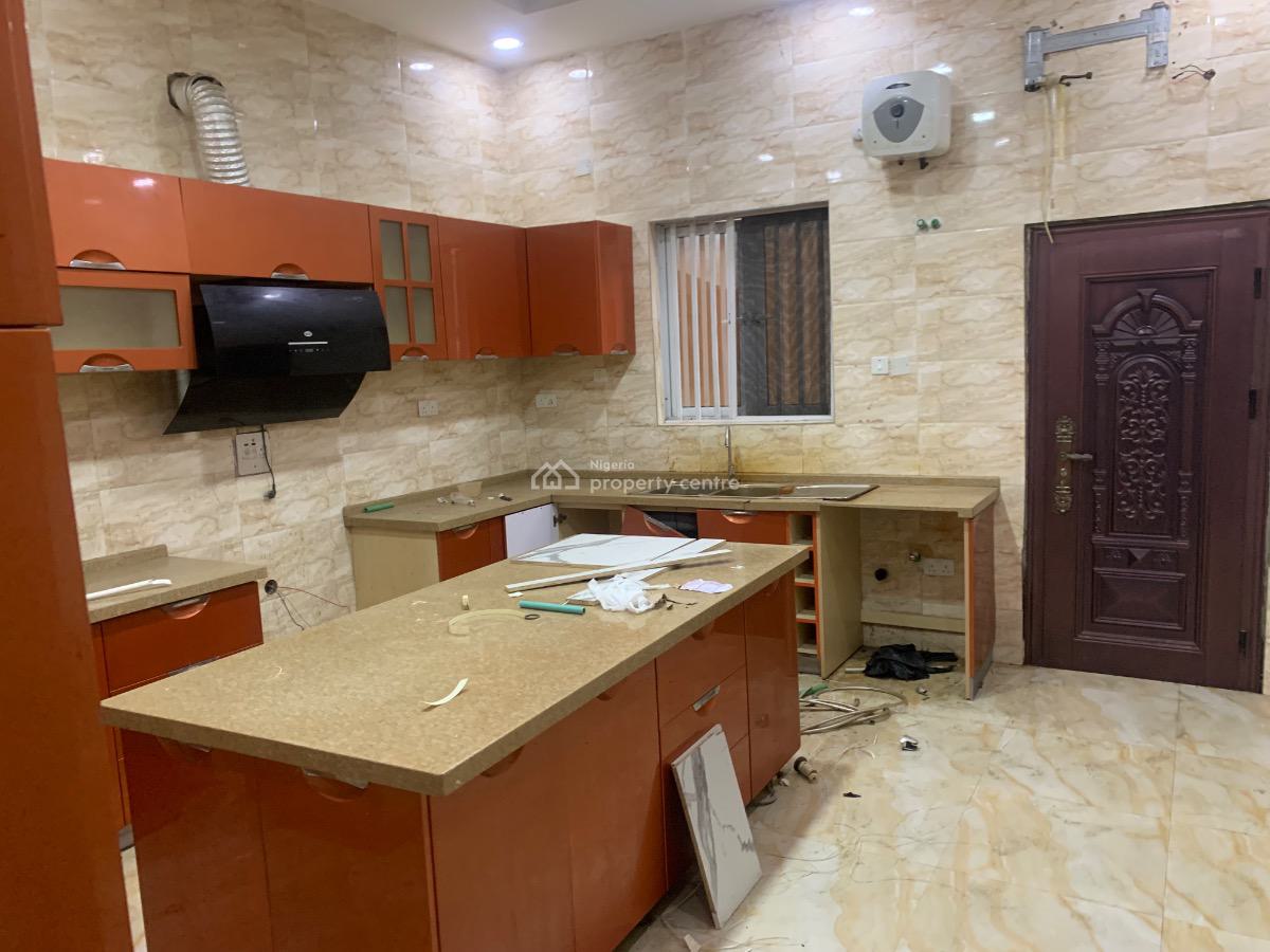 Self Contain, Ikate, Lekki, Lagos, Self Contain (single Rooms) for Rent