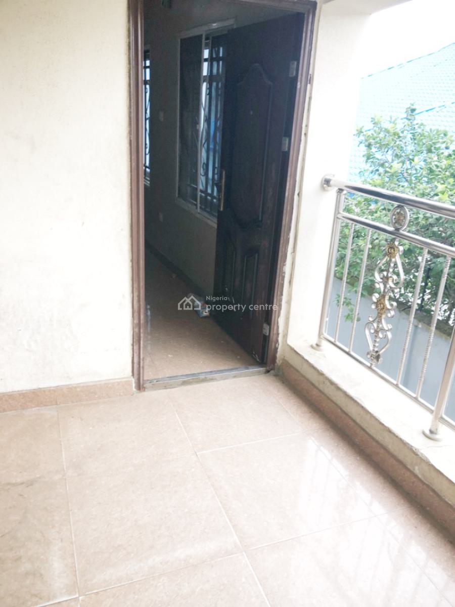 Luxury Renovated 3 Bedroom Flat, Ojodu Berger, Ojodu, Lagos, Flat / Apartment for Rent