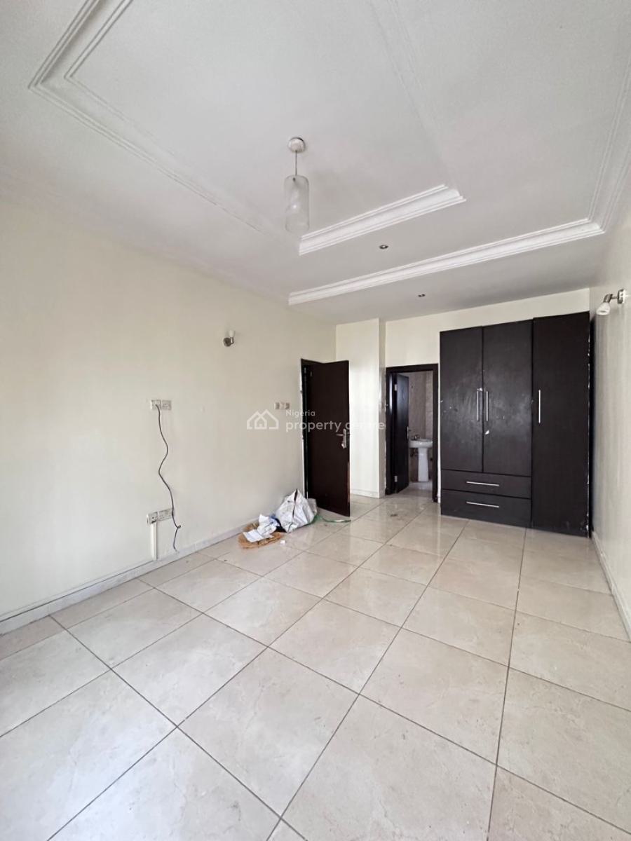 Neat and Lovely 3 Bedroom Terrace Duplex in an Estate Within a Serene Location, Osapa, Lekki, Lagos, Terraced Duplex for Rent