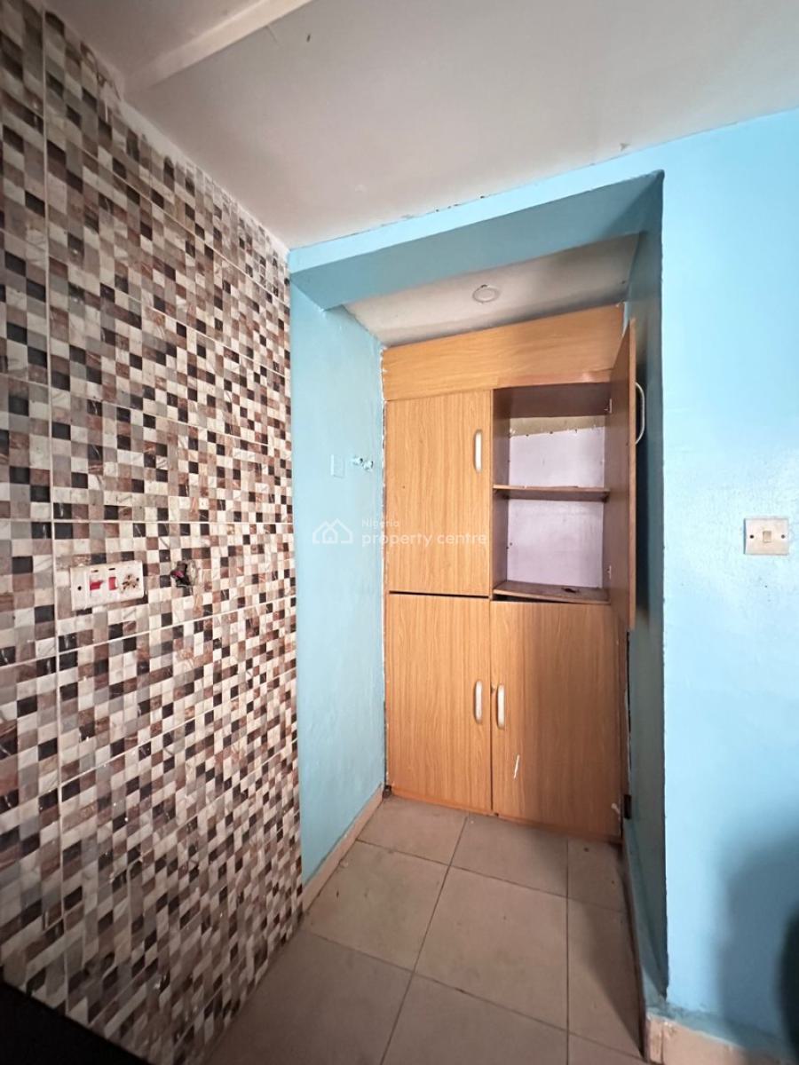 Neat and Lovely 3 Bedroom Terrace Duplex in an Estate Within a Serene Location, Osapa, Lekki, Lagos, Terraced Duplex for Rent
